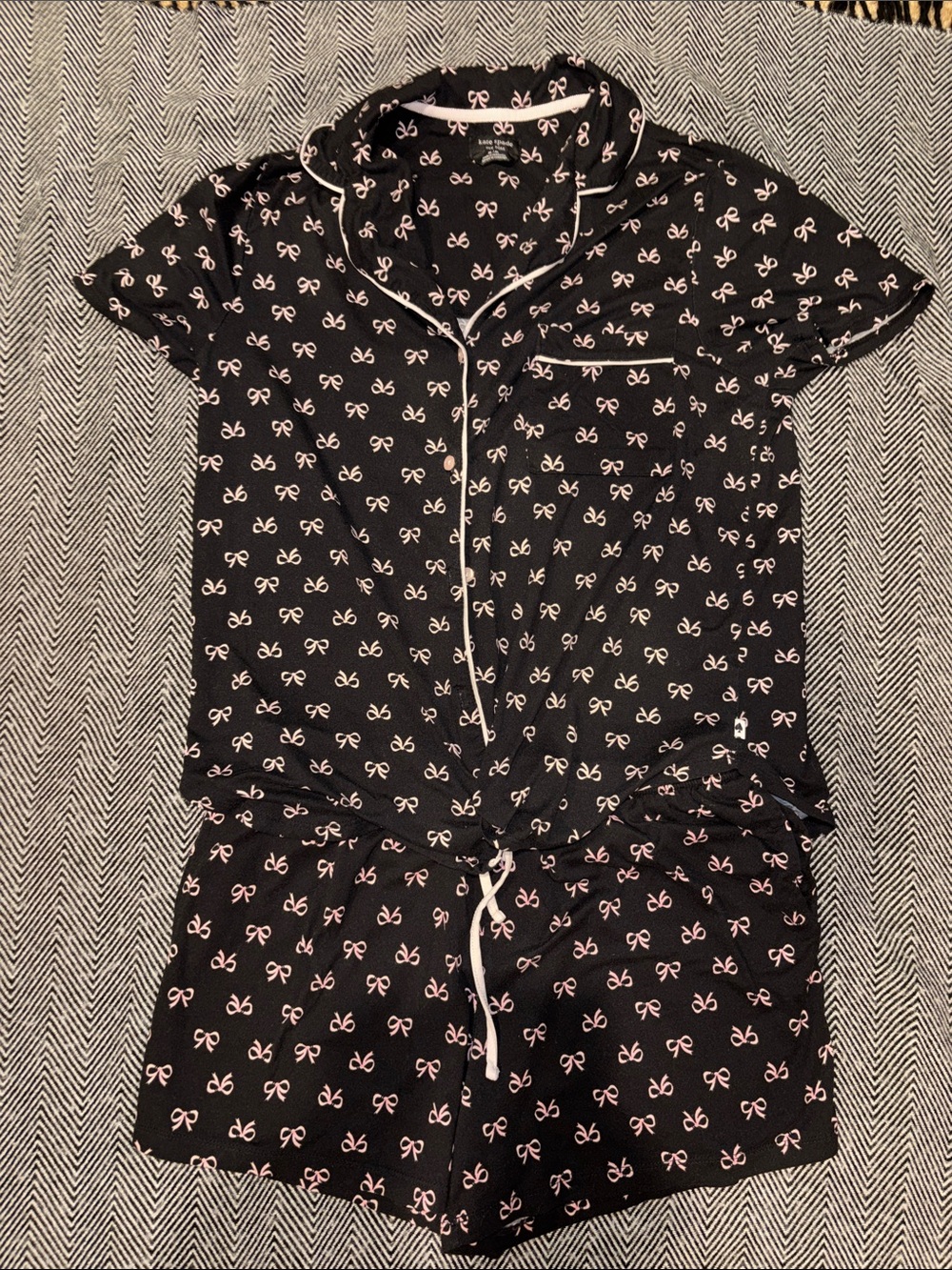 kate spade Black Short-Sleeve Bow-Print Pajama Set with Pink Trim